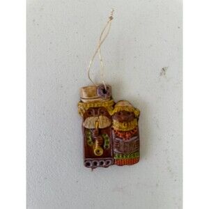 Spanish Ceramica Del Convento Madrid Spain Ceramic Ornament